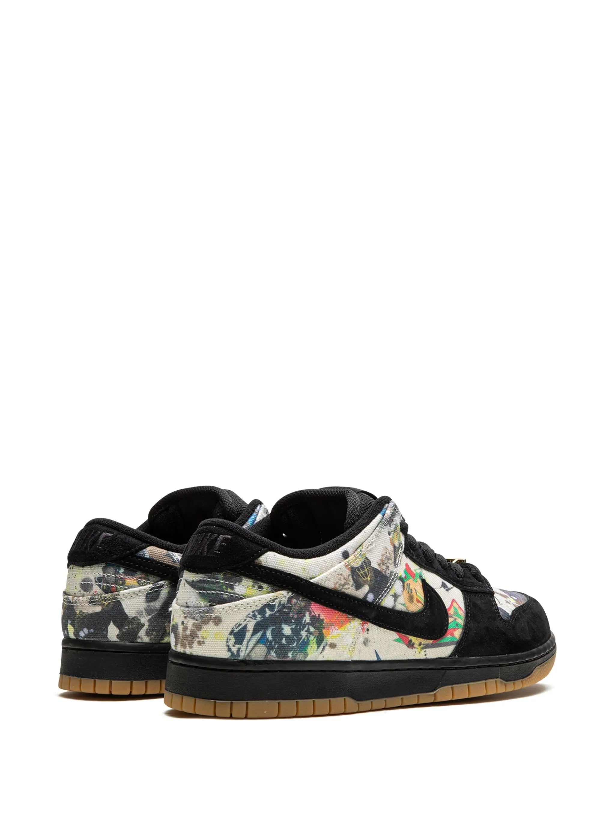 Dunk supreme